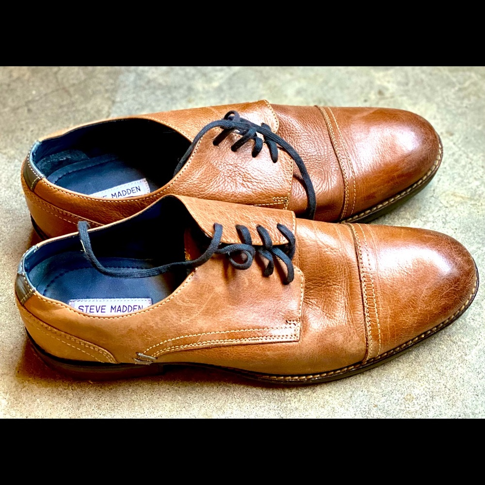 Brown dress shoes